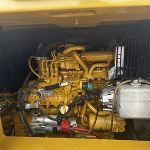 Excavatrice sur chenilles hydraulique compacte Caterpillar CAT310 d'occasion de 10 tonnes avec moteur et moteur, modèle 2022, capacité de la benne de 1,3 m - Product Image 5