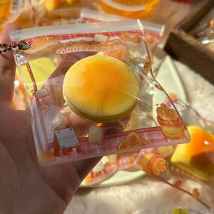 CHENXI Jouet <span class=keywords><strong>anti</strong></span>-<span class=keywords><strong>stress</strong></span> et <span class=keywords><strong>anti</strong></span>-anxiété, écologique, à rebond lent, en mousse PU souple, en forme de pain, pour décompression, unisexe - Product Image 4