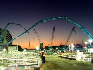 Bomba de Concreto Hidráulica Montada en Camión ZOOMLION 23X-4Z de 23 m, Marca Líder en China, Precio de Fábrica - Product Image 5