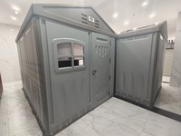 WooWild Tiny House : Maisonnette Préfabriquée Modulaire Portable, Étanche, en HDPE, Alimentée par Énergie Solaire, Écologique et Moderne pour Entrepôt, Parc, Plage