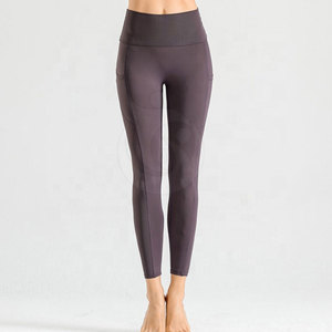 Diseño personalizado Tallaje Grande Mujeres Legging Poliéster Hecho Mujeres Legging Estilo Único Mujeres Legging - Product Image 3