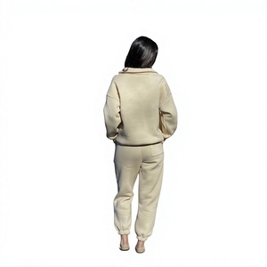 Survêtement crème pour femme, coupe ample, demi-zip, couleur unie, avec poches latérales et taille élastique, idéal pour l'automne - Product Image 4