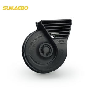 SUNLAEBO Esclusivo Adattatore Impermeabile a 2 Vie per Clacson Auto in ABS, Converte 1 Clacson in 2, Livello Sonoro 105dB-120dB, 12V - Product Image 3