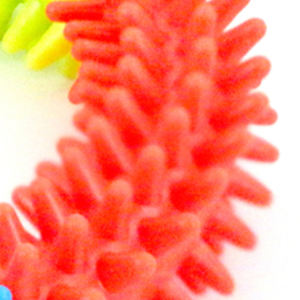 Juguete para Mascotas de Goma Dura de Cuatro Colores con Forma de Espina, 12 cm de Diámetro - Product Image 2