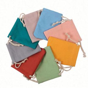 Sac cadeau en coton uni avec cordon de serrage, personnalisable avec logo, couleur unie, petit sac d'emballage en tissu couleur bonbon - Product Image 3