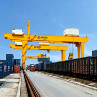 Grue à conteneurs RMG pour port intérieur, pour le chargement et le déchargement des conteneurs dans les zones de stockage