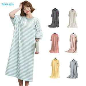 Amazon Hot Sale Plus Size Custom Pattern Home Wear Milk Silk Long Pajamas Women's Loose Striped Night Gown