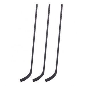 Palo de Hockey Profesional de Fibra de Carbono Premium con Diseño Black-Out para un Rendimiento Óptimo en Hockey sobre Hielo y sobre Césped - Product Image 3