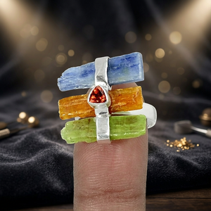 Indian <b>925</b> Sterling <b>Silver</b> Natural Blue Green Yellow Kyanite Rough Gemstone Cute Bezel Setting Wedding Party <b>Ring</b> - Product Image 3