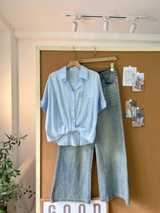 Chemise élégante à manches courtes pour femme A707 en tissu doux et lisse, effet soie, boutonnée, coupe ample, décontractée, avec lien à nouer, printemps été - Product Image 5