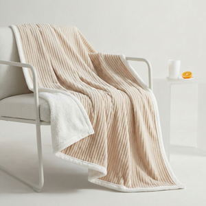 Manta de Franela Acanalada 3D Antiestática al por Mayor con Tecnología de Hilo Conductivo, Suave y Cálida para Invierno en Climas Secos - Product Image 1