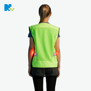Tactical Weighted Green Sleeveless Hydration Unisex LED Mesh <span class=keywords><strong>Jogging</strong></span>&<span class=keywords><strong>amp</strong></span>;<span class=keywords><strong>Running</strong></span>&<span class=keywords><strong>amp</strong></span>;Biking&<span class=keywords><strong>amp</strong></span>;&<span class=keywords><strong>amp</strong></span>;Cycling Reflective Safety Vest - Product Image 5