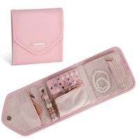 Sac de rangement pour bijoux de voyage multifonctionnel en gros, pochette à bijoux en cuir PU à trois volets avec fermeture magnétique, logo personnalisé OEM