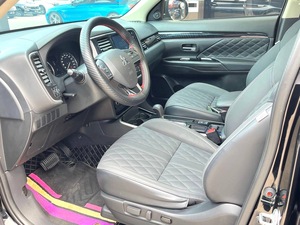 <span class=keywords><strong>Mitsubishi</strong></span> <span class=keywords><strong>Outlander</strong></span> 2021 2WD Versión Enjoy Automático Usado, Auto de <span class=keywords><strong>Segunda</strong></span> <span class=keywords><strong>Mano</strong></span> - Product Image 3