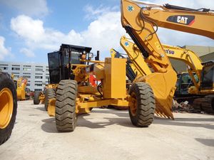 Motoniveladoras Caterpillar CAT 14H/140G/140H Usadas - Motor y Bomba de Origen Japonés Incluidos, Modelo 2016, 4001-6000 Horas - Product Image 5