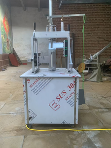 Expédition rapide pour la machine à peler les jeunes noix de coco et la machine à peler les noix de coco fraîches dans le monde entier - Product Image 6