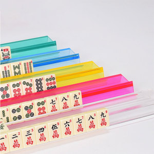 Estante de Acrílico para Fichas de Mahjong Americano de 17.5 Pulgadas – Transparente con Opciones de Color - Product Image 3