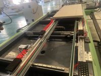 Centre de traitement multifonction CNC pour panneaux de porte, machine automatique de perçage, fraisage et découpe de trous de serrure pour portes en bois