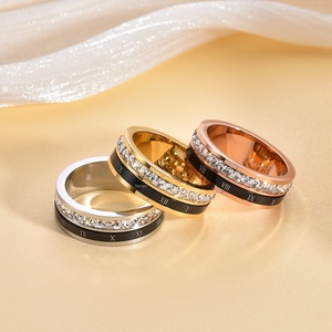 Châu Âu Mỹ Sang Trọng Vòng Ánh Sáng Unisex Hàng Duy Nhất Vuông Pha Lê Hạt Chữ Số La Mã Xoay Thép Thời Trang Nhẫn - Product Image 2