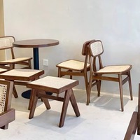 Ensemble table et chaises de café en bois massif, design nordique, dossier en rotin tressé, pour salons de thé/desserts commerciaux et mobilier de maison