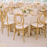 Chaise Phénix en résine dorée moderne, empilable et démontable, pour la location d'événements, banquets de mariage et fêtes