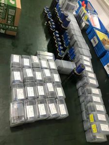 DADCO <span class=keywords><strong>Misumi</strong></span>マイクロスタンダードシリンダー窒素ガススプリング自動車工場用在庫あり - Product Image 6