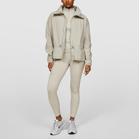Veste de sport UV pour femmes par robe russe col haut avec protection du visage imprimé design respirant poche et cordon de serrage à la taille