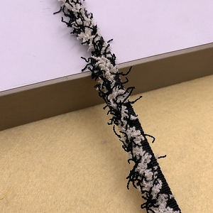 Cinta de Flecos con Borlas de 1.5cm de un Solo Lado, Encaje Floral, Hilo Dorado y Plateado, Cintas Decorativas para Ribetes, Venta al por Mayor - Product Image 4