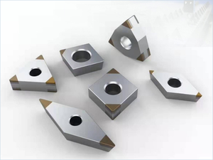 Inserti CBN Quadrati Senok SNMN1507 per Lavorazione di Acciaio ad Alto Contenuto di Manganese, Personalizzabili OEM, Lama da 16mm, Durezza HV3000-5000 - Product Image 3