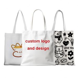 Sac fourre-tout en toile personnalisé de taille moyenne avec poche pour bouteille d'eau - Product Image 1