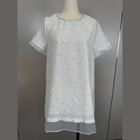 Robe Courte Blanche en Tweed pour Femme, Ornée de Cristaux, Coupe Boucle, Bordure Perles, Encolure Festonnée, Ourlet Transparent et Poignets à Volants