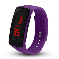 Montre-bracelet numérique LED sportive tendance pour hommes et enfants, vente en gros, prix usine NYY