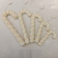 Décorations suspendues pour sapin de Noël en mousse pelucheuse, pendentif en forme de canne à sucre rayée avec nœud en ruban, décoration simple, cadeau