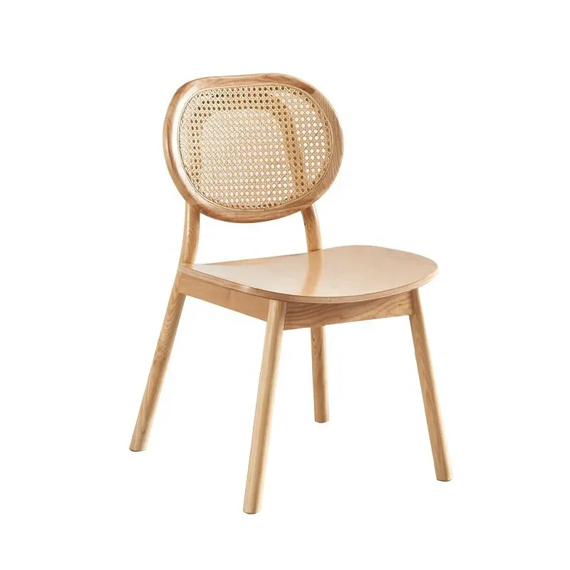 Cadeira de jantar com moldura de madeira maciça de vime e cana de vime para hotel, alta qualidade nórdica moderna