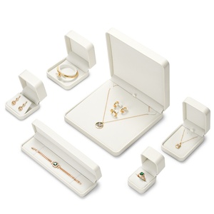 FANXI H160 Caja de Joyería de Piel Sintética/terciopelo Beige con Logotipo Personalizado, Caja para Anillos, Pendientes, Collares, Embalaje para Joyería - Product Image 3