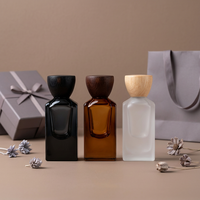 Flacon de parfum en verre de luxe personnalisé à fond épais avec bouchon en bois, grande quantité, 50 ml, 100 ml, flacon de parfum vide avec boîte
