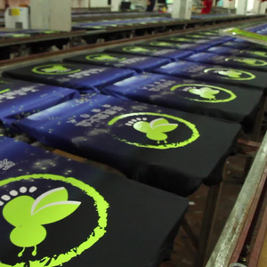 T-shirt décontracté pour homme en coton 100% 300g, motif original, effet délavé, style vintage, anti-boulochage, respirant et confortable, idéal pour les festivals et comme cadeau. - Product Image 5