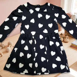 Lote de Excedentes/Cancelaciones de Envío de Calidad de Exportación: Vestidos de Algodón Multicolor para Niñas con Etiqueta de Marca para la Temporada de Primavera - Product Image 3