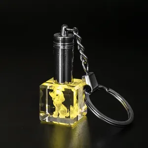 <span class=keywords><strong>Porte</strong></span>-clés en cristal pas cher en gros, <span class=keywords><strong>porte</strong></span>-clés personnalisé en verre cristal 3D <span class=keywords><strong>avec</strong></span> photo de chien gravée au laser et lumière LED - Product Image 5