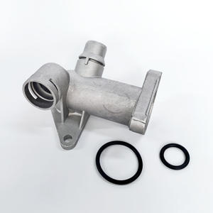 Nueva condición <span class=keywords><strong>Audi</strong></span> C5 A6 para Passat B5 culata tres vías cuatro vías calentador tubo aluminio 058 121 132 refrigeración aplicable - Product Image 2