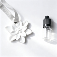 Diffuseur de parfum en plâtre céramique artisanal de luxe en forme de fleur, désodorisant suspendu pour voiture et armoire