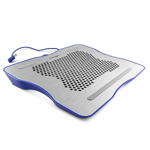 Base de enfriamiento para portátiles de 12 a 15.6 pulgadas con ventilador y diseño de ventilación - Product Image 1