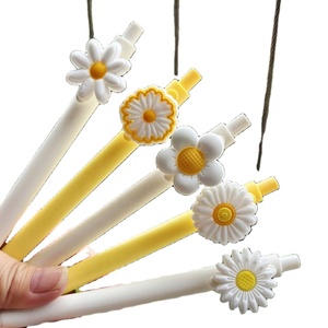 Stylo Gel Neutre en Gros avec Logo Sportif, Patch Marguerite Fraîche, Couleurs Bonbon, Tournesol, pour Filles, Fournitures Cadeaux - Product Image 4