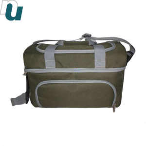 Sac isotherme de voyage pour hommes de loisirs, sac de pique-nique de grande capacité de marque personnalisée avec séparation sec-humide, doublure amovible et étiquette personnalisée - Product Image 3