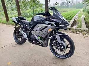 <span class=keywords><strong>Moto</strong></span> da Corsa Cruiser Potente 250CC Prodotta in Cina, Motore 4 Tempi con Omologazione EPA EEC, Freno a Disco e Alimentazione Elettrica - Product Image 2