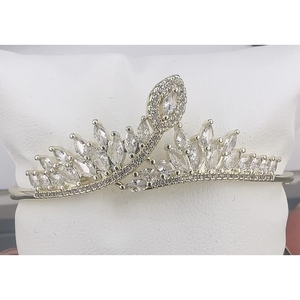 La migliore fragranza di lusso per uomini e donne popolare speziato fruttato Eau De Toilette miglior corona e ghirlanda e Tiara - Product Image 1