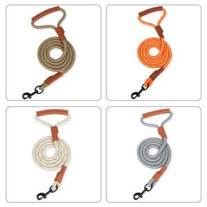 Guinzaglio per Cani Sportivo in Pelle e Nylon con Strisce Riflettenti, Resistente e Consegna Rapida - Product Image 5