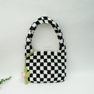 Hadiah mewah Amigurumi gantungan kunci Llavero De Peluche Llaveros Colgante De Bolsos tas liontin pesona Crochet trendi pesona liontin tas