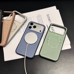 Coque de téléphone magnétique antichoc en PC et TPU avec dissipation thermique en nid d'abeille pour iPhone 17 16 15 Pro Max 14 13 12 – Vente en gros - Product Image 3