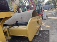 Rouleau vibratoire Caterpillar d'occasion de haute qualité, modèle CS683E 2023 avec moteur Caterpillar 3056E